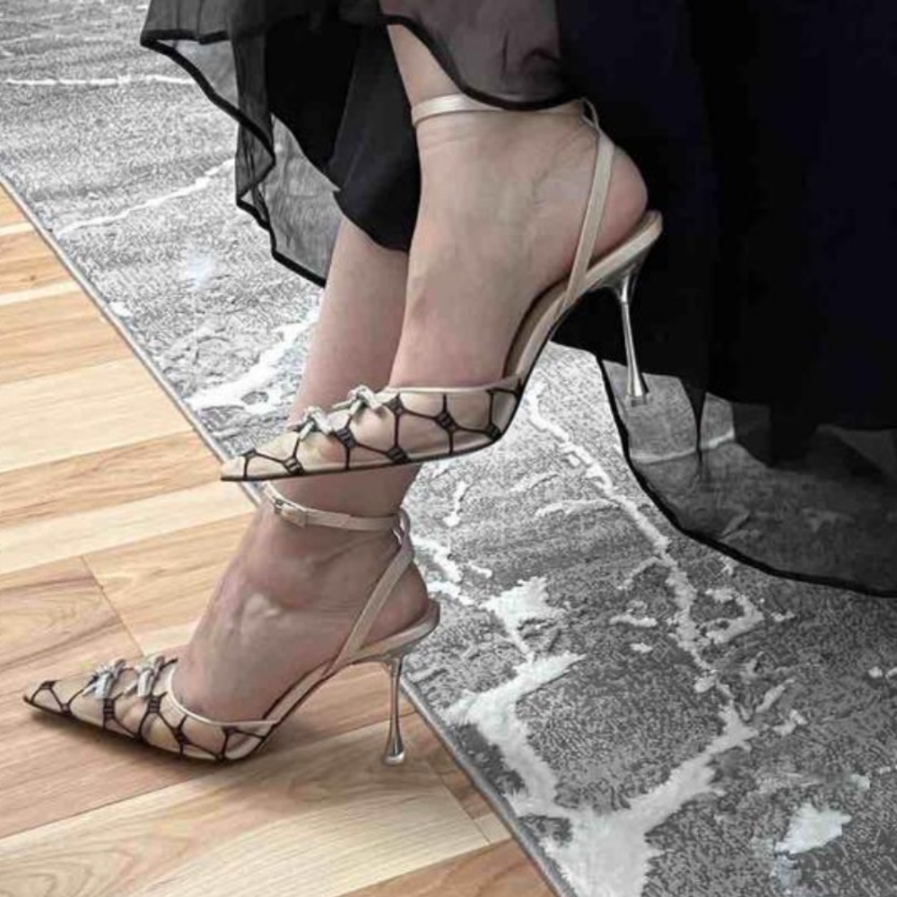 NWT SOLD OUT MACH & MACH Matilda Ankle Strap Pointed Toe Pump 38.5 - Picture 8 of 15